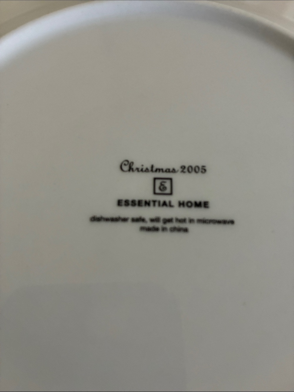 Set of 4 Essential Home Tartan Plaid Salad Plates Christmas Holly - Picture 4 of 6